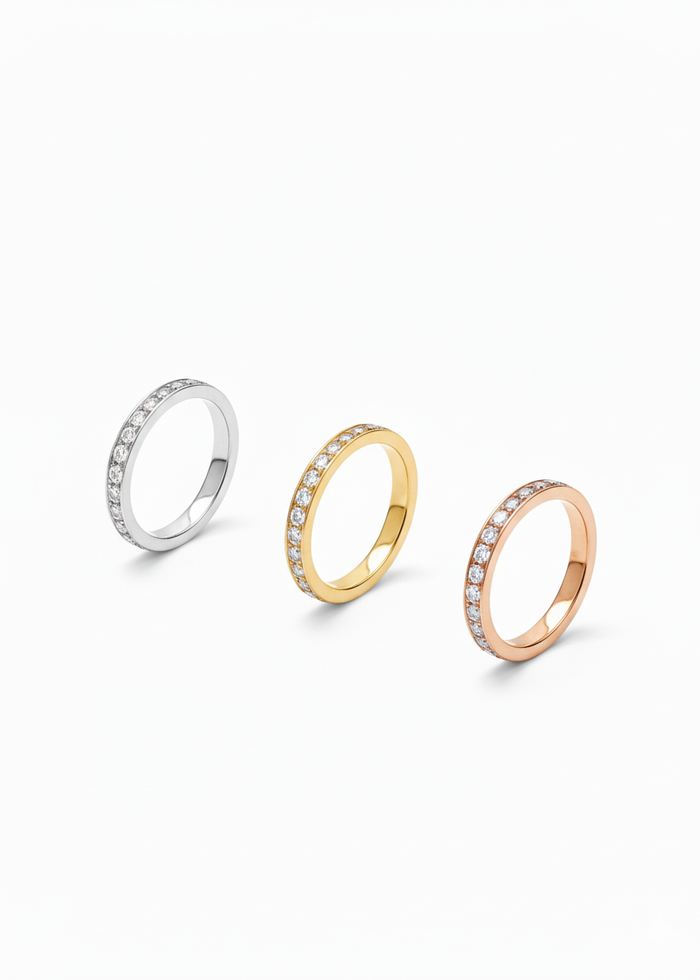 18k Gold Eternal Rings Pendant