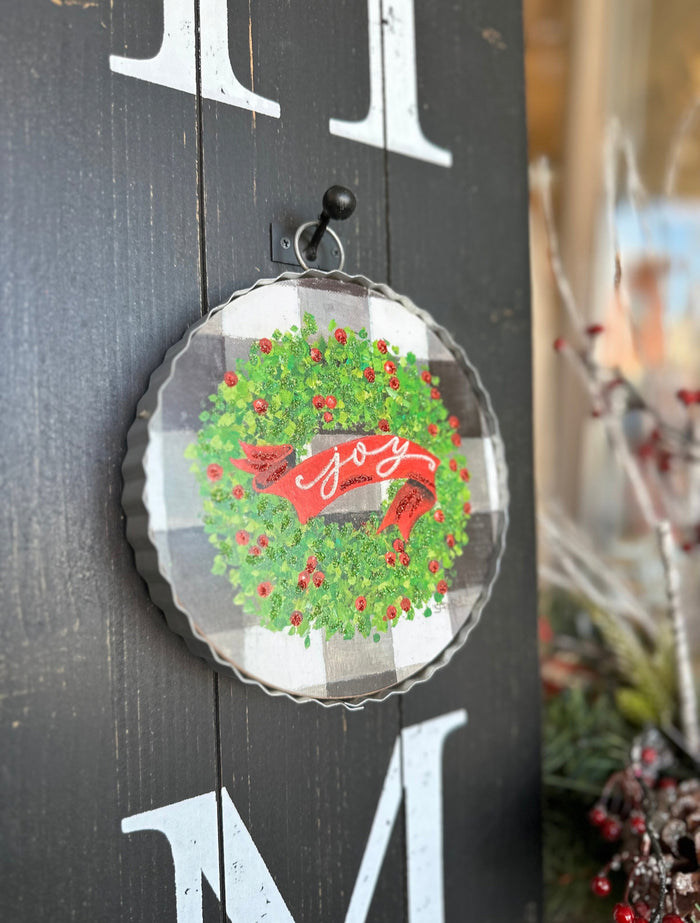 (5) Choices Christmas Mini Charms: Snowman, Nutcracker, Wreath, Joy Wreath, Gift Package