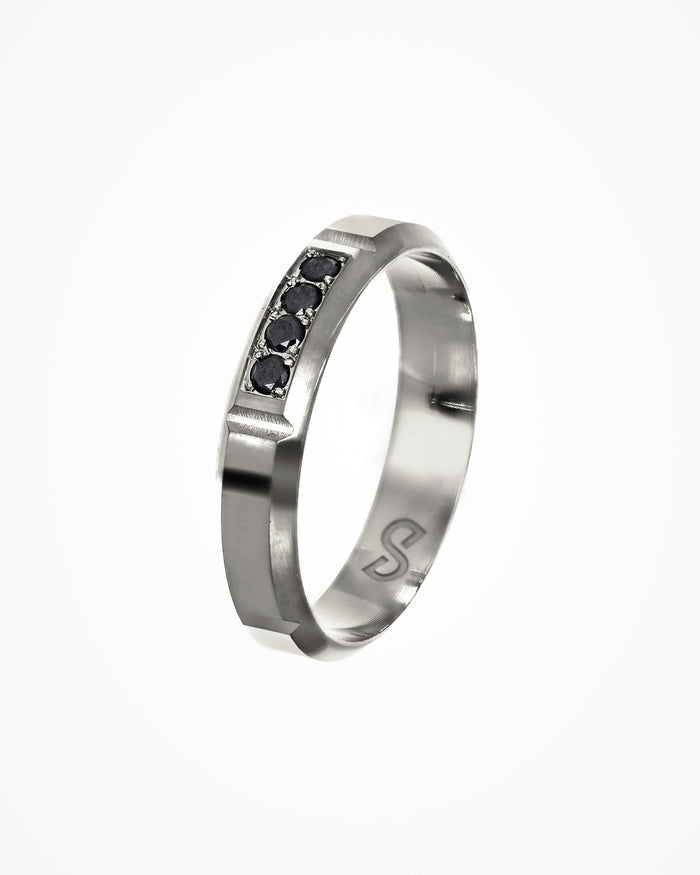 Anello Miami Sun in argento gun metal con zirconi neri
