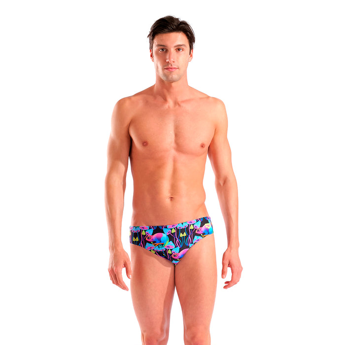 Arena Chameleons Brief
