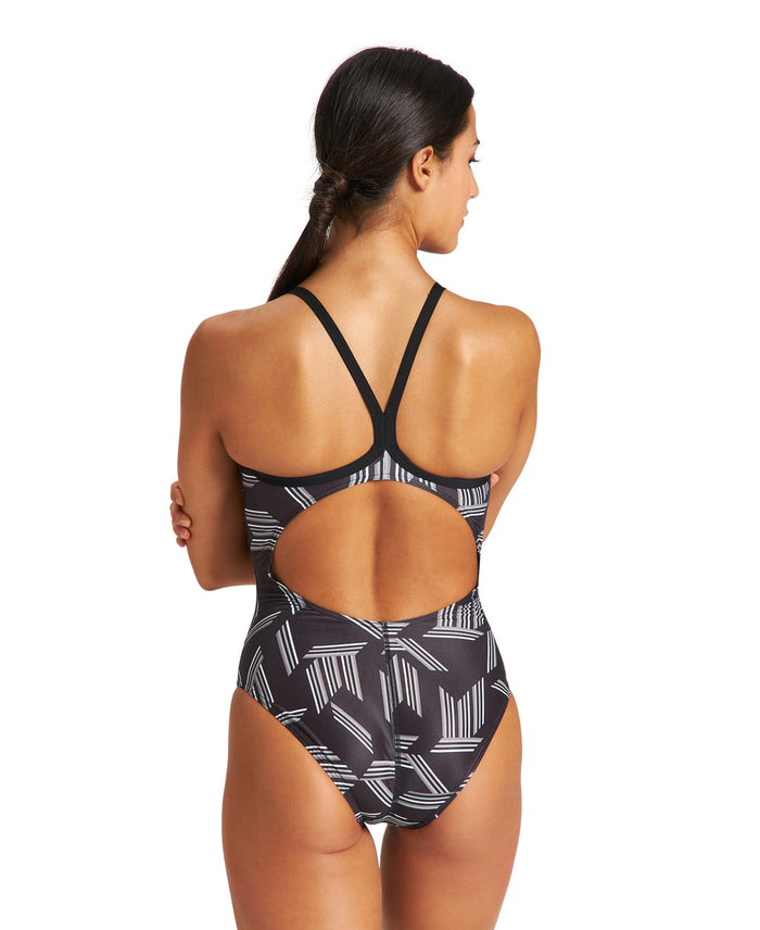 Arena Puzzled Light Drop Back - Black