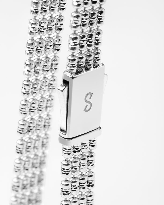 Bracciale Infinity in argento rodiato