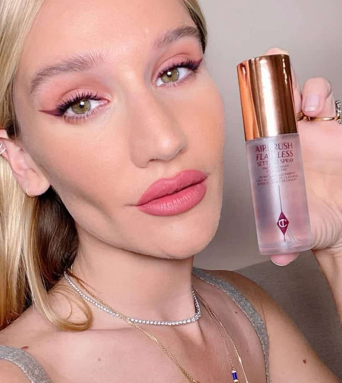 Charlotte Tilbury Makeup Fixer Spray 4