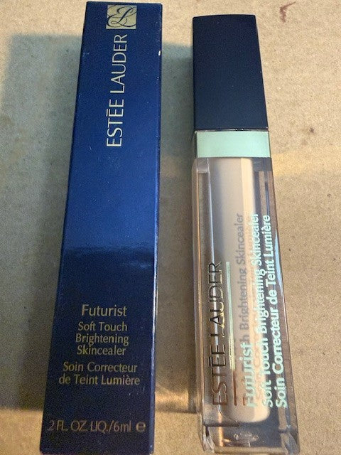 Futurist Soft Touch Brightening Skincealer 1C