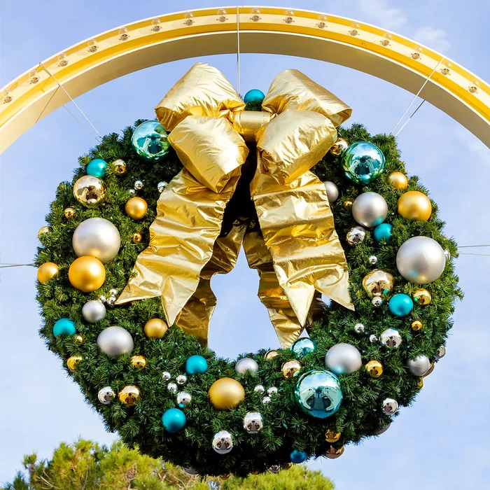 Gold Structural Bow 18" and 24"