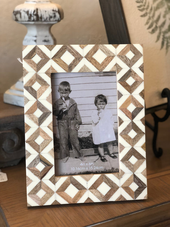 Wooden Aztec Picture Frame 4”x6”