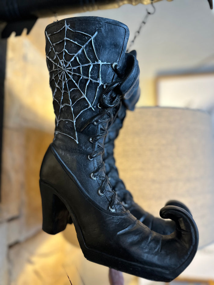 Black Witch Boots Arrow Replacement