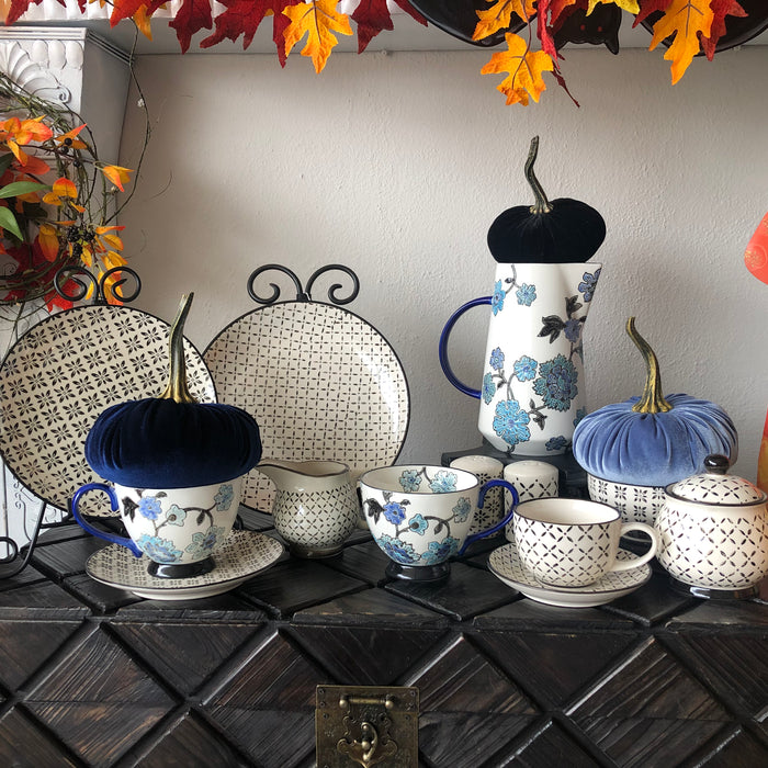 Black & White Tea Cup and Saucer