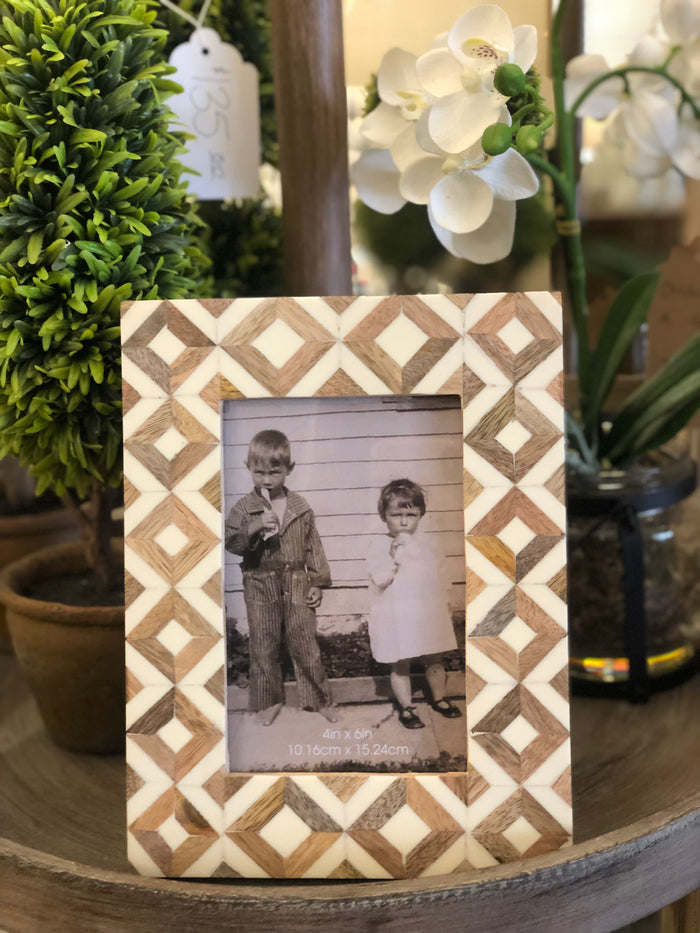 Wooden Aztec Picture Frame 4”x6”
