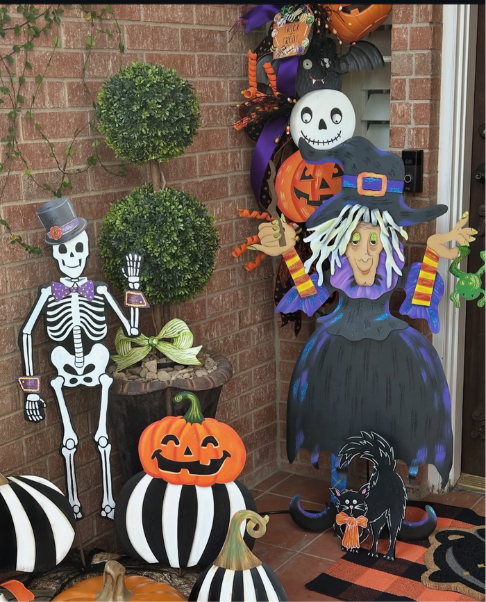Large Tuxedo Skeleton Halloween Metal Outdoor Stake or Hang