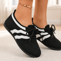 Black / 4