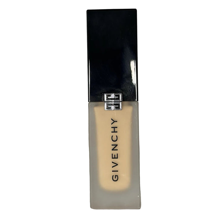 Givenchy Prisme Libre Skin-Caring Matte Foundation