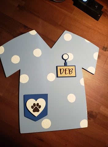 Scrub Top  Door Hanger - T2 Blanks 4 You