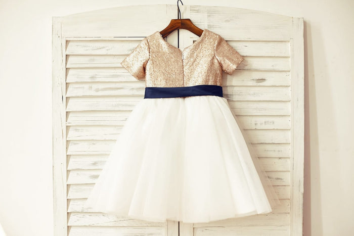 Short Sleeves Mate Champagne Sequin Tulle Flower Girl Dress
