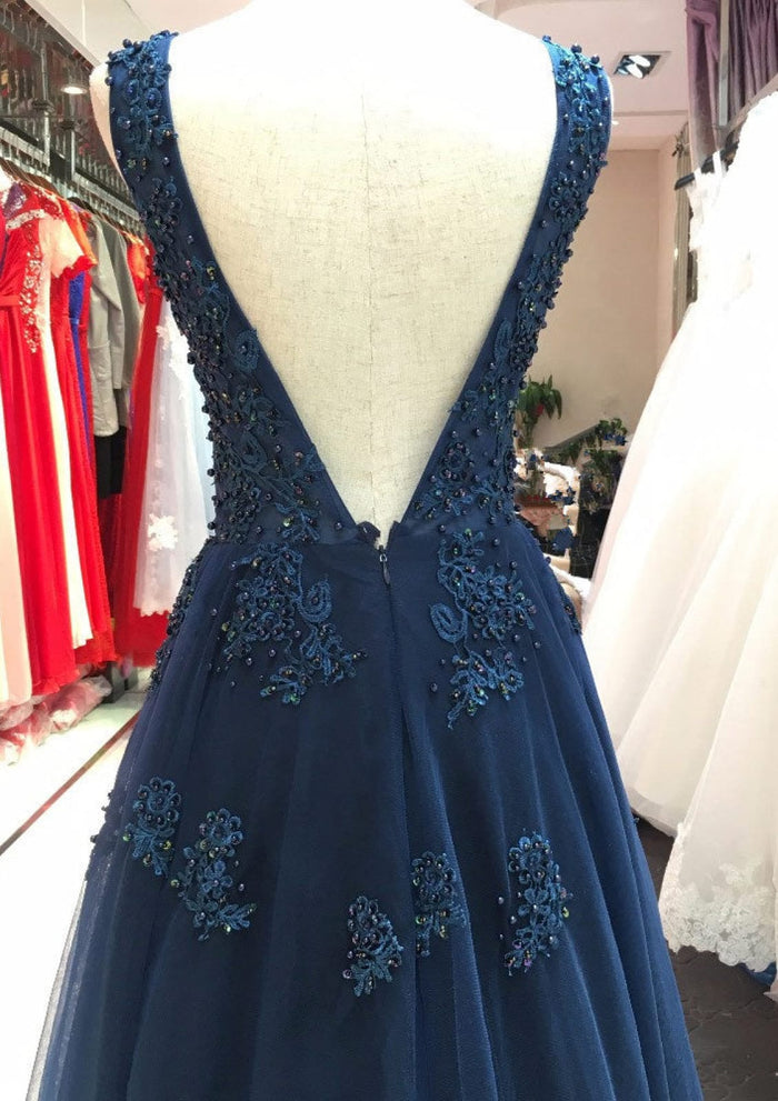 Tulle Prom Dress A-Line/Princess V-Neck Long/Floor-Length