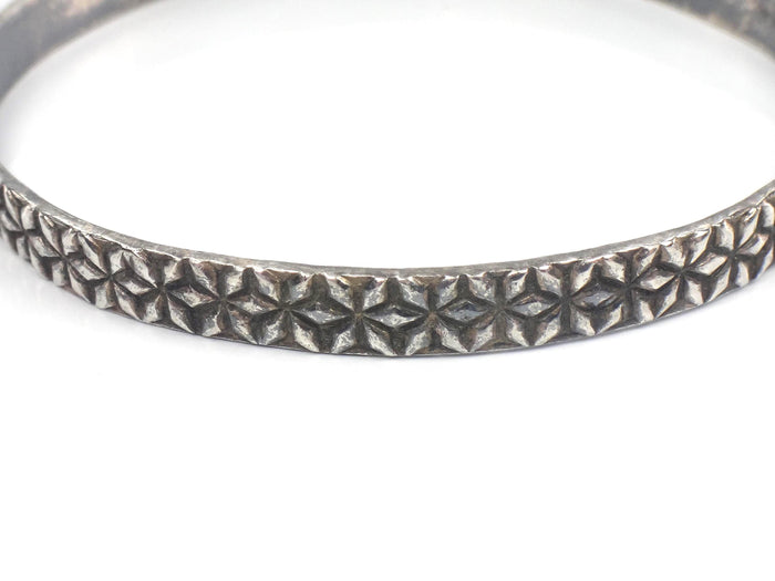 Vintage Sterling Silver Floral Bangle Bracelet: Slip On Style