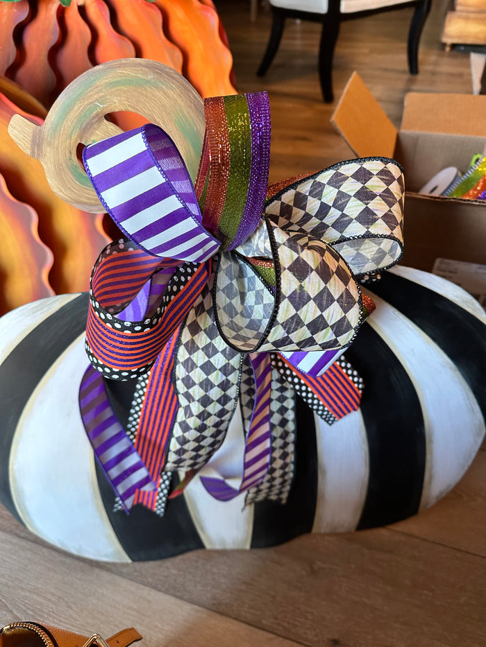 Whimsical Halloween Bow