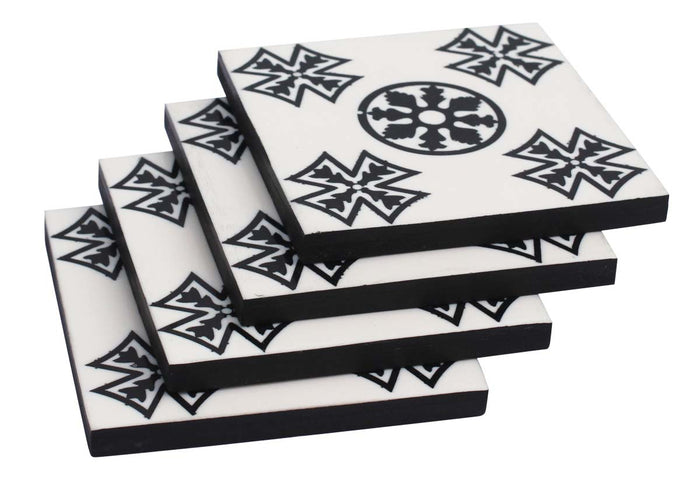 White and Black Coasters (Set of 4)